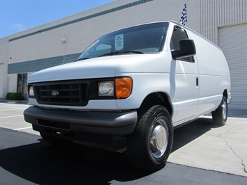 2004 Ford Econoline Cargo E-250, E250, Cargo Vans, Used Cargo Van, Work Van   - Photo 10 - Las Vegas, NV 89103