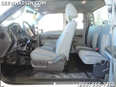 2012 Ford F-250 Extended Super Duty XL Utility Truck   - Photo 4 - Las Vegas, NV 89103