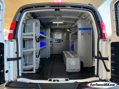 2014 Chevrolet Express 2500  Loaded With Trades Equipment Cargo - Photo 2 - Las Vegas, NV 89103