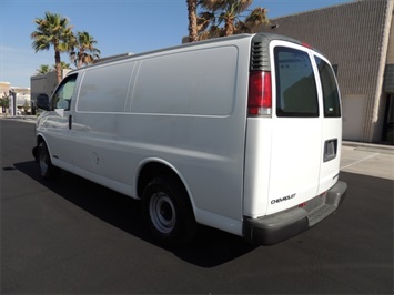 2001 Chevrolet Express G1500 Cargo Van !! LOW MILES...   - Photo 18 - Las Vegas, NV 89103