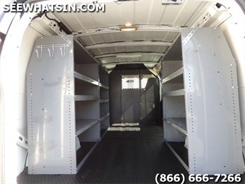 2007 Chevrolet Express 3500 Cargo   - Photo 2 - Las Vegas, NV 89103
