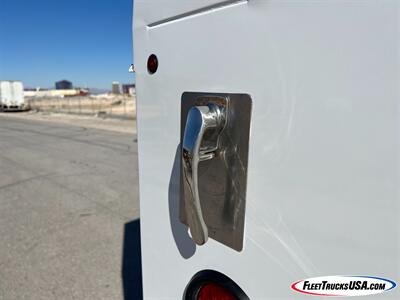 2019 Chevrolet Express 3500  Cutaway, KUV, Enclosed, Utility Service Truck - Photo 58 - Las Vegas, NV 89103
