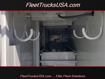 2006 Ford F-350 Super Duty XL Utility Truck, Utility Service Truck  UTILITY SERVICE TRUCK - Photo 27 - Las Vegas, NV 89103
