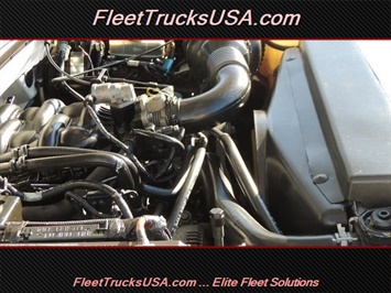 2003 Ford F-150 XL, Work Truck, F150, 8 Foot Long Bed, Long Bed   - Photo 51 - Las Vegas, NV 89103