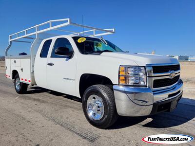 2008 Chevrolet Silverado 2500 Extended Cab 2WD  w/ Royal Utility Service Bed & Tommy Lift Gate - Photo 1 - Las Vegas, NV 89103
