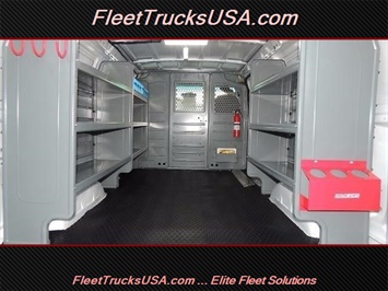 2005 Ford E-Series Cargo E-150, E150, Work Van, Fleet Van, Van Equipment   - Photo 2 - Las Vegas, NV 89103