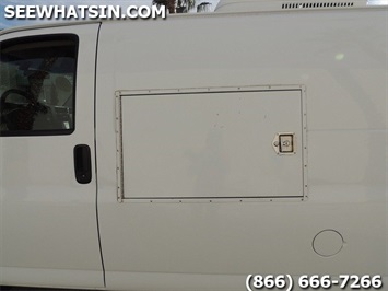 2006 Chevrolet Express 3500 Extended Cargo Van   - Photo 42 - Las Vegas, NV 89103