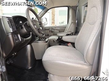 2006 Chevrolet Express 3500 Extended Cargo Van   - Photo 5 - Las Vegas, NV 89103