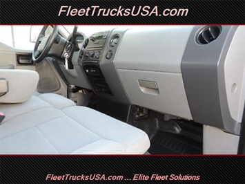2005 Ford F-150 XL, Work Truck, F150, 8 Foot Long Bed, Long Bed   - Photo 33 - Las Vegas, NV 89103