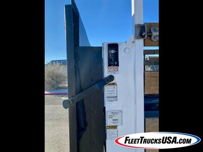 2013 Ford F-350 Super Duty XL  Stake Bed w/ Tommy Lift gate - Photo 91 - Las Vegas, NV 89103