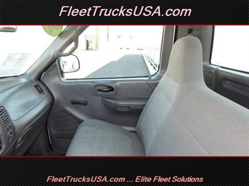 2001 Ford F-150 XL, Work Truck, F150, 8 Foot Long Bed, Long Bed   - Photo 41 - Las Vegas, NV 89103