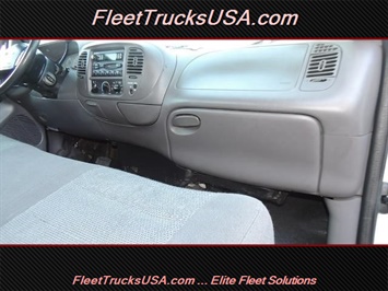 2001 Ford F-150 XL, Work Truck, F150, 8 Foot Long Bed, Long Bed   - Photo 49 - Las Vegas, NV 89103