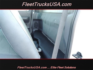 2001 Ford F-150 XL, Work Truck, F150, 8 Foot Long Bed, Long Bed   - Photo 34 - Las Vegas, NV 89103
