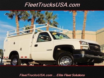 2007 Chevrolet Silverado 2500 Utility Service Bed Truck   - Photo 3 - Las Vegas, NV 89103