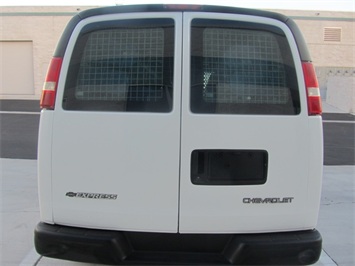 2004 Chevrolet Express 3500 Cargo   - Photo 11 - Las Vegas, NV 89103