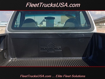 2001 Ford F-150 XL Fleet Work Truck, 8 Foot Long Bed   - Photo 9 - Las Vegas, NV 89103