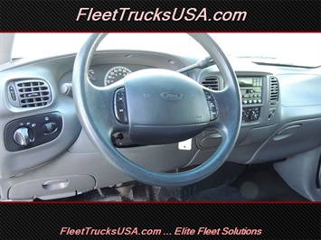 2001 Ford F-150 XL, Work Truck, F150, 8 Foot Long Bed, Long Bed   - Photo 24 - Las Vegas, NV 89103
