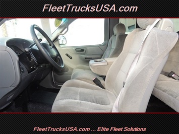 2001 Ford F-150 XL, Work Truck, F150, 8 Foot Long Bed, Long Bed   - Photo 18 - Las Vegas, NV 89103