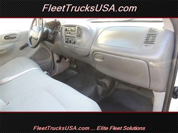 2000 Ford F-150 F150, XL Fleet Work Truck, 8 Foot, Long Bed   - Photo 32 - Las Vegas, NV 89103