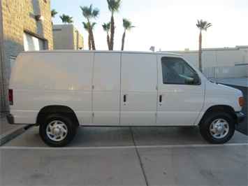 2004 Ford Econoline Cargo E-250, E250, Cargo Vans, Used Cargo Van, Work Van   - Photo 6 - Las Vegas, NV 89103