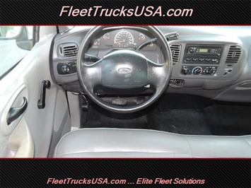 2000 Ford F-150 XL, Work Truck, F150, 8 Foot Long Bed, Long Bed   - Photo 17 - Las Vegas, NV 89103