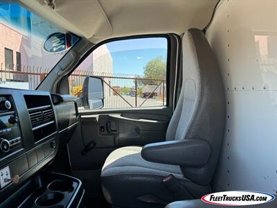 2014 Chevrolet Express 3500 Cutaway w/ 14' Box, Rear Lift  and Side Roll up Door - Photo 20 - Las Vegas, NV 89103
