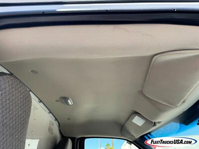 2014 Chevrolet Express 3500 Cutaway w/ 14' Box, Rear Lift  and Side Roll up Door - Photo 11 - Las Vegas, NV 89103