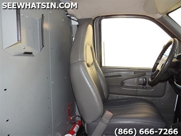 2006 Chevrolet Express 3500 Cargo   - Photo 35 - Las Vegas, NV 89103