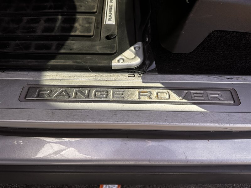 2018 Land Rover Range Rover Supercharged LWB photo