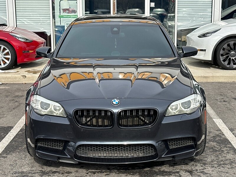 2013 BMW M5 photo