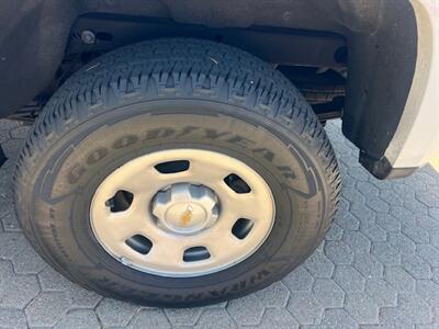 2018 Chevrolet Colorado Work Truck   - Photo 7 - Santa Ana, CA 92707