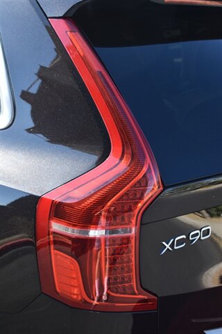 2016 Volvo XC90 T6 Inscription photo
