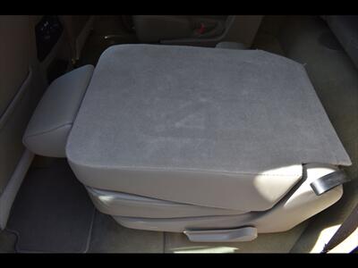 2017 Chevrolet Suburban Premier   - Photo 25 - Mesa, AZ 85201