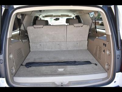 2017 Chevrolet Suburban Premier   - Photo 27 - Mesa, AZ 85201