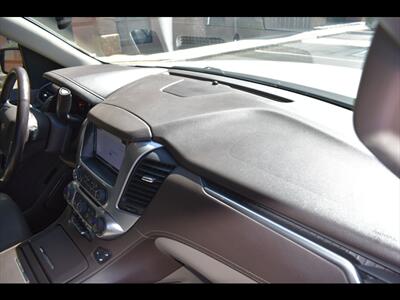 2017 Chevrolet Suburban Premier   - Photo 43 - Mesa, AZ 85201