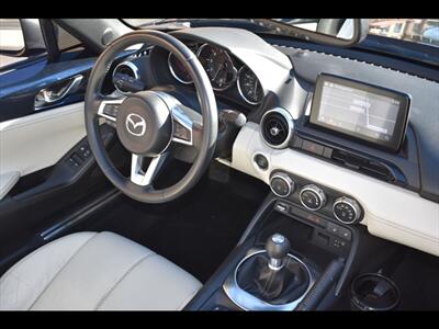 2021 Mazda MX-5 Miata RF Grand Touring   - Photo 38 - Mesa, AZ 85201