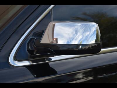 2016 Chevrolet Suburban LTZ   - Photo 46 - Mesa, AZ 85201