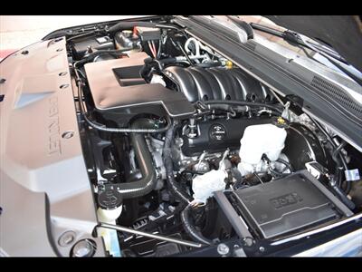 2016 Chevrolet Suburban LTZ   - Photo 42 - Mesa, AZ 85201