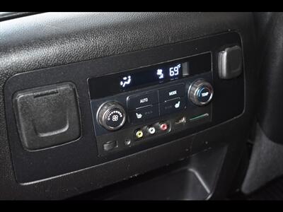 2016 Chevrolet Suburban LTZ   - Photo 22 - Mesa, AZ 85201