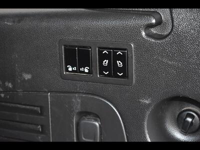 2016 Chevrolet Suburban LTZ   - Photo 27 - Mesa, AZ 85201