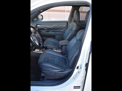 2021 Mitsubishi Outlander PHEV GT   - Photo 15 - Mesa, AZ 85201