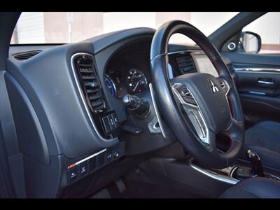 2021 Mitsubishi Outlander PHEV GT   - Photo 14 - Mesa, AZ 85201