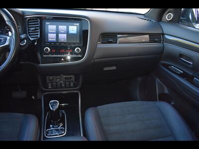 2021 Mitsubishi Outlander PHEV GT   - Photo 30 - Mesa, AZ 85201