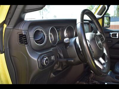 2023 Jeep Wrangler Sahara   - Photo 15 - Mesa, AZ 85201