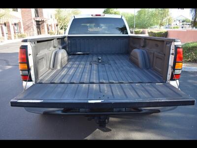 2005 GMC Sierra 3500 SLT 4dr Crew Cab SLT   - Photo 20 - Mesa, AZ 85201