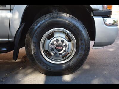 2005 GMC Sierra 3500 SLT 4dr Crew Cab SLT   - Photo 18 - Mesa, AZ 85201