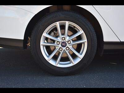 2018 Ford Focus SE   - Photo 34 - Mesa, AZ 85201