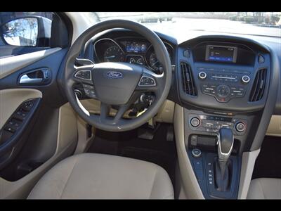 2018 Ford Focus SE   - Photo 27 - Mesa, AZ 85201