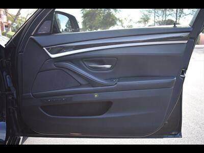 2016 BMW 5 Series 550i   - Photo 33 - Mesa, AZ 85201