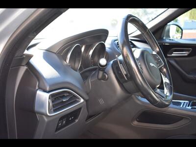 2019 Jaguar F-PACE 25t Premium   - Photo 14 - Mesa, AZ 85201